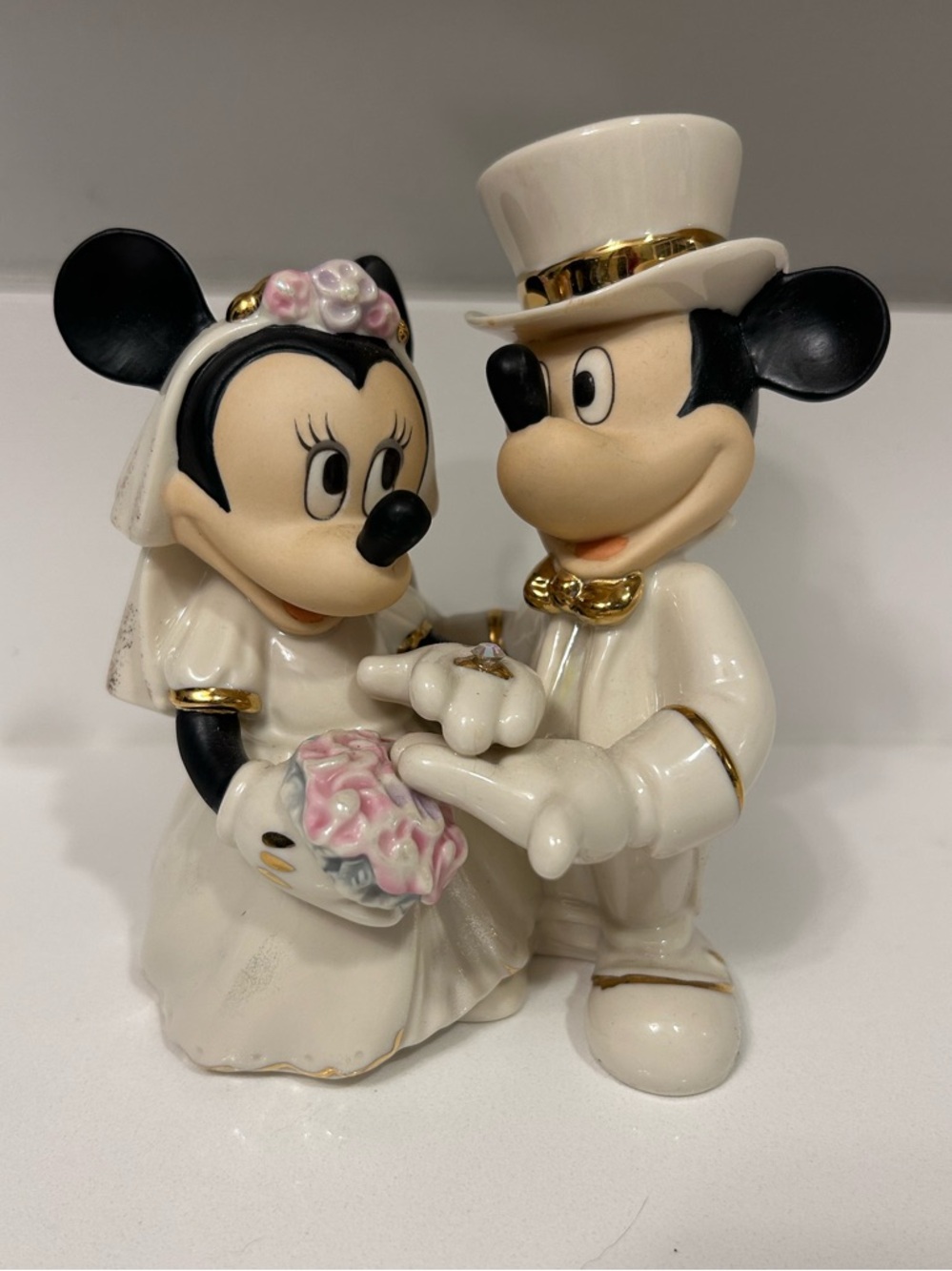 Lenox Minnie's Dream Wedding Cake Topper